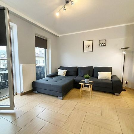 Apartamenty Bryza - Chelmonskiego - Parking - Centrum Świnoujście Екстериор снимка